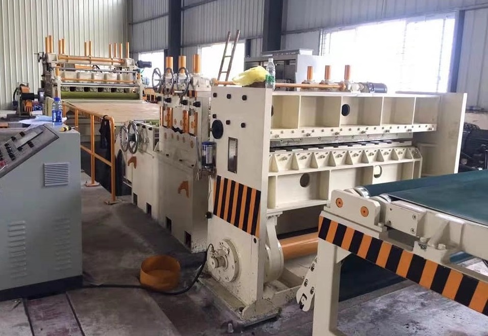 Máy cắt tấm 0.3-3.0x1550mm
