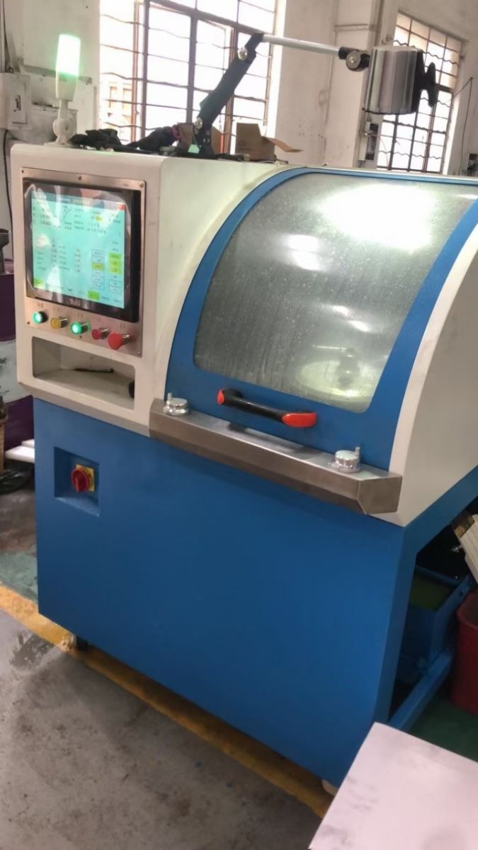 Máy mài lưỡi cưa lạnh CNC